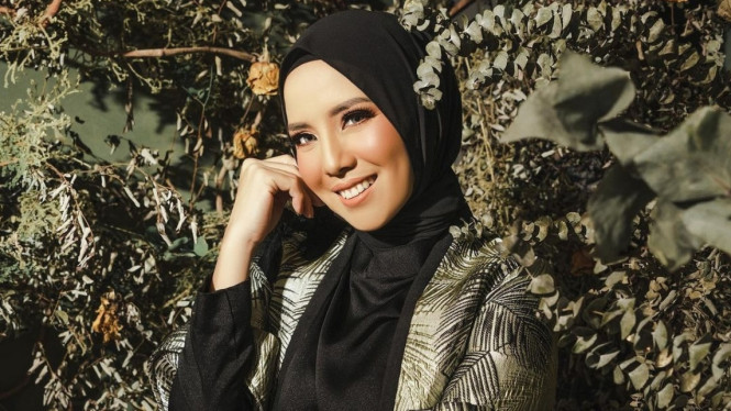 Instagram/ @tya_ariestya