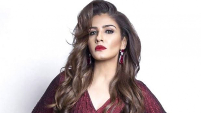 Nasib Raveena Tandon Usai Hina Umat Kristen, Agamanya Tersorot