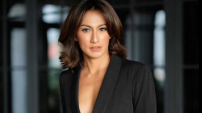 instagram/davinaveronica