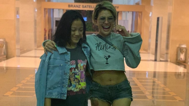 Instagram/ @nikitamirzanimawardi_172