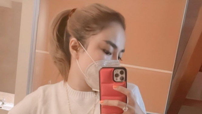 Instagram/medinazein92