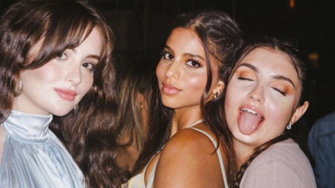 instagram/suhanakhan2