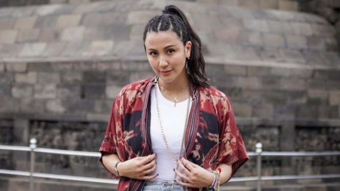 Instagram/mrssharena