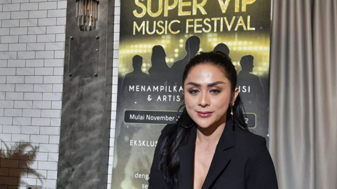 Intipseleb/Beno Junianto