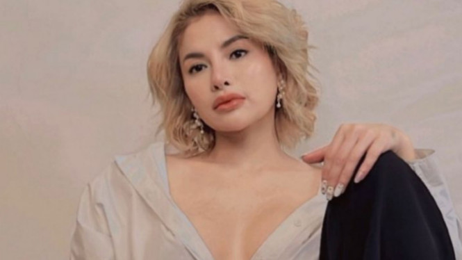 Instagram/nikitamirzanimawardi_172