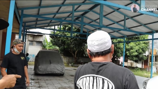 6 Sumber Kekayaan Haji Bolot Buat Kaget, Lebih Sultan dari Raffi Ahmad