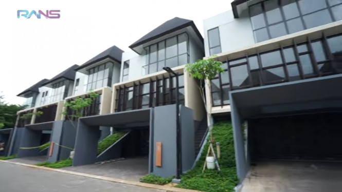 YouTube/Rans Entertainment