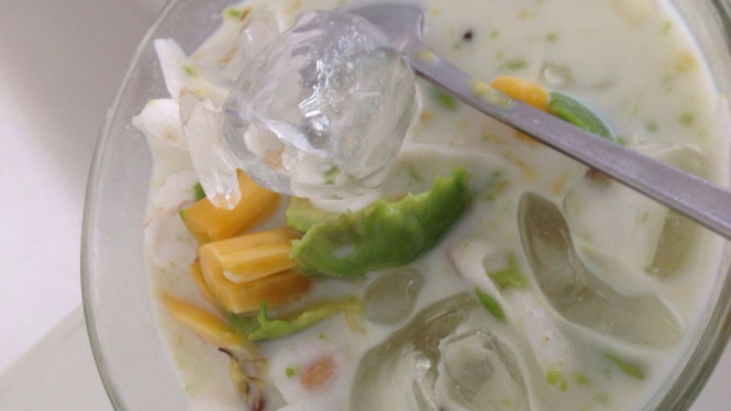 Pinterest/Putu aLiki Official