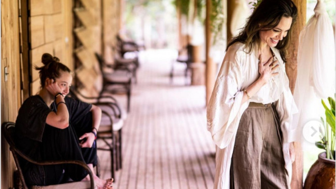 Instagram/angelinajolie