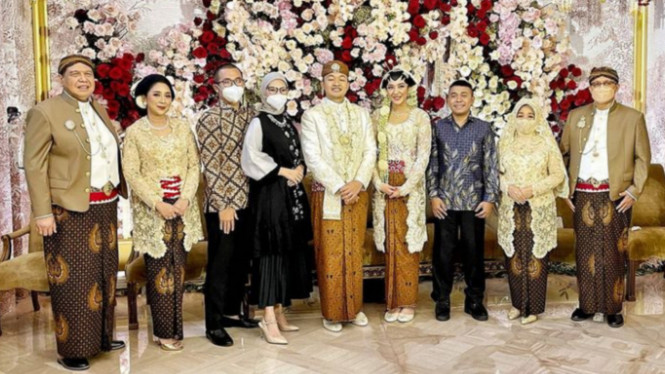 Instagram/@angkie.yudistia