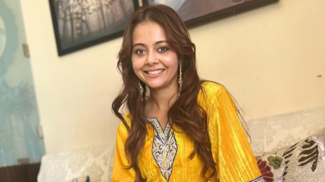 Instagram/devoleena