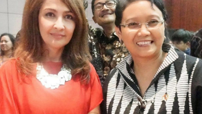 Instagram/shirleymalintonreal