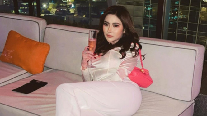 Instagram/ayualia5252