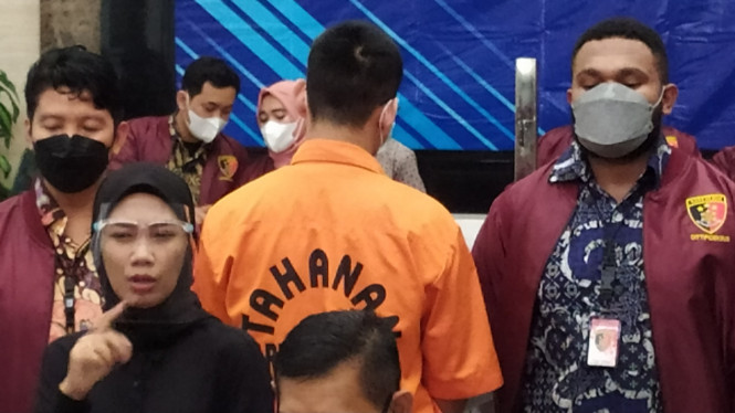 IntipSeleb/ Wahyu Firmansyah