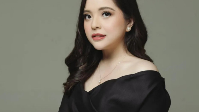 Instagram/tasyakamila