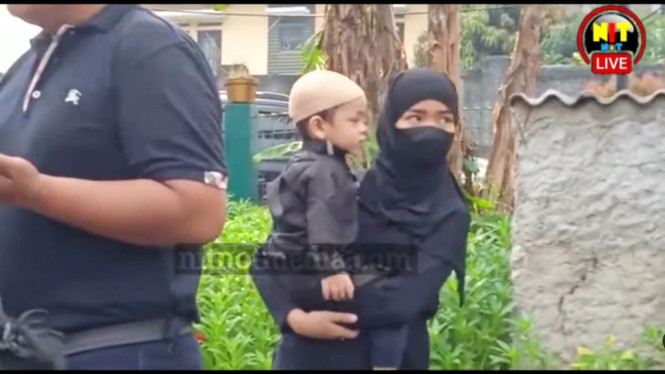 YouTube/OFFICIAL NITNOT