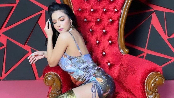 Instagram/ @sivaapriliareal