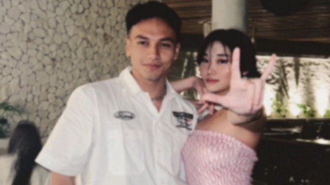 Instagram/ @livyrenata