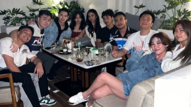 Instagram/ @livyrenata