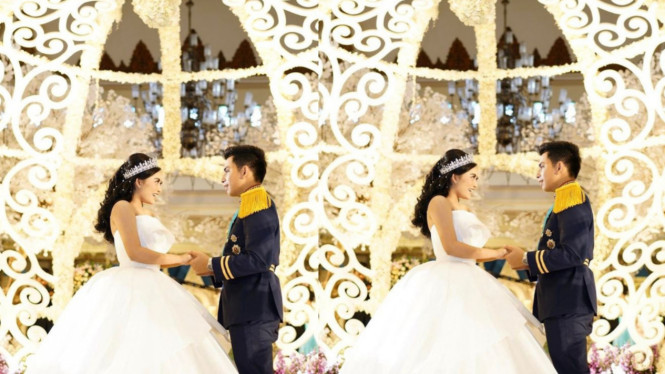 Instagram/@rachelvennya