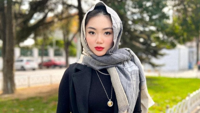 Instagram/ @vanessakhongg