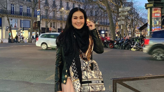 Instagram/isdadahlia