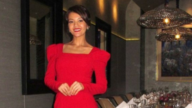 Instagram/@farahquinnofficial