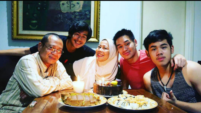 Instagram/dewiyullofficial