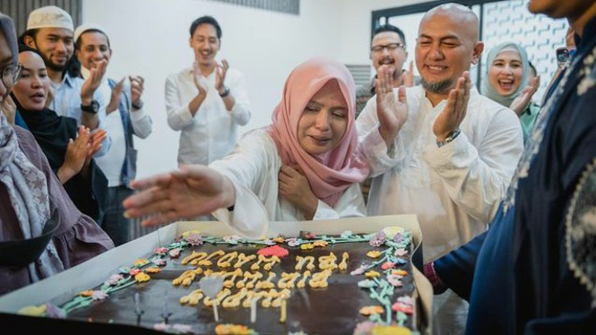 Instagram/syifahadjureal