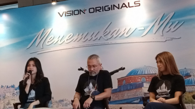 IntipSeleb/Ratih Setyowati