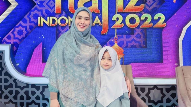 Instagram/@okisetianadewi