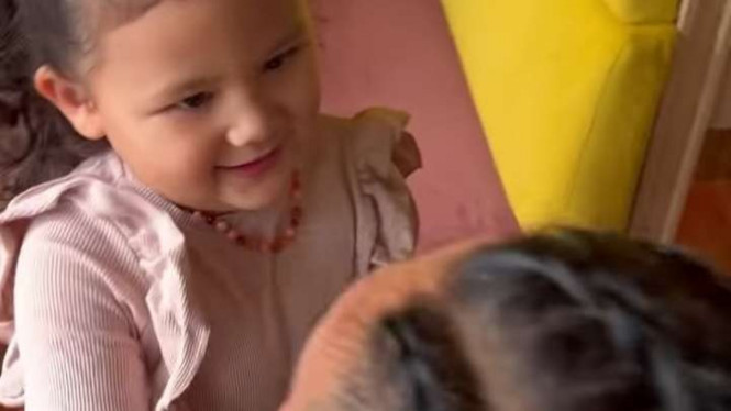 Instagram/@mrssharena