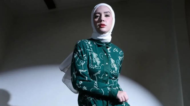 Instagram/anne.officialpage.1990