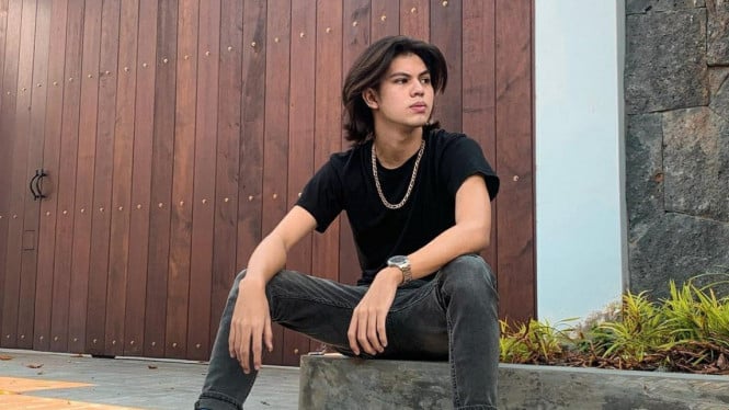 Instagram/agoyemahendra