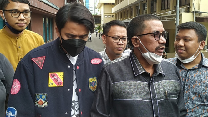 IntipSeleb/ Wahyu Firmansyah