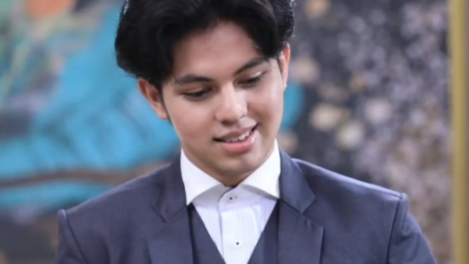 YouTube/Verona The Series