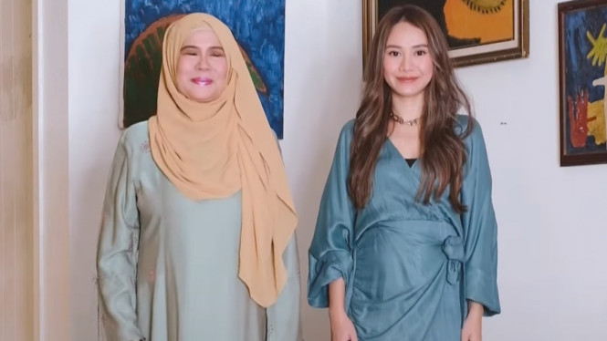 Instagram/ @dewiyullofficial