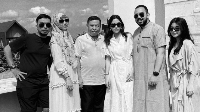 Instagram/@adindathomas