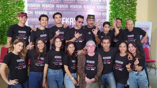 IntipSeleb/ Wahyu Firmansyah