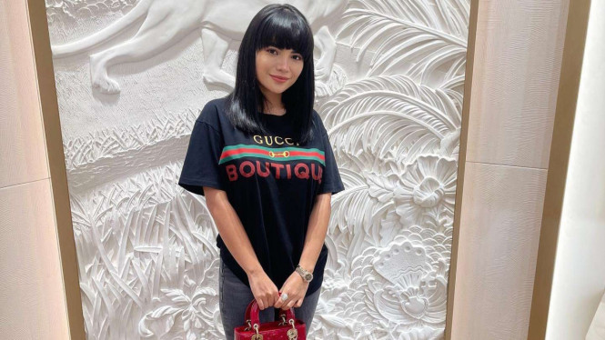 Instagram/@dinar_candy