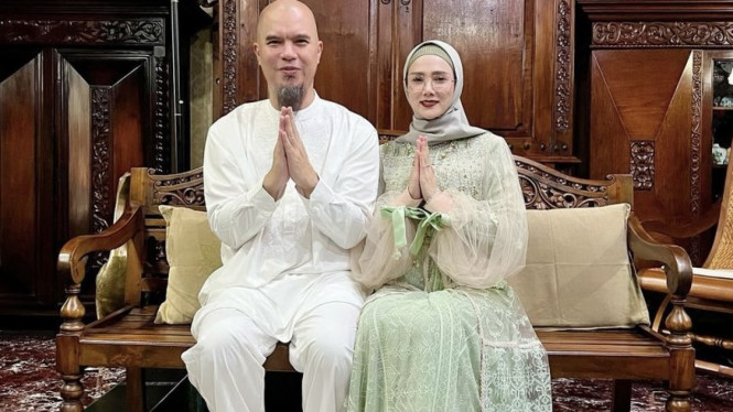 instagram/mulanjameela1