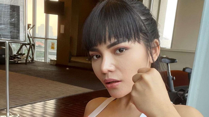 Instagram/@dinar_candy