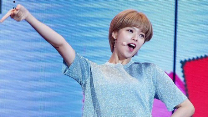 9 Transformasi Jeongyeon TWICE, Potret Terbarunya Makin Langsing?