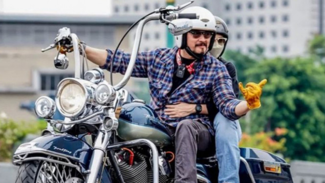 Instagram/@kangferrymaryadi