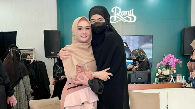 Instagram/eddiesadelia