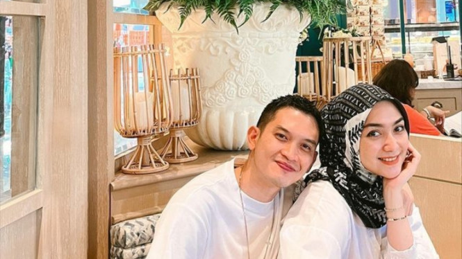 Instagram/thereal_rezkyaditya