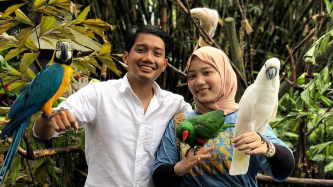 Instagram/emmerilkahn