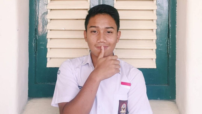 Instagram/emmerilkahn