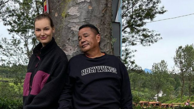 hotmanparisofficial/instagram