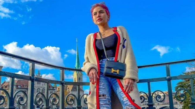 Instagram/@nikitamirzanimawardi_172